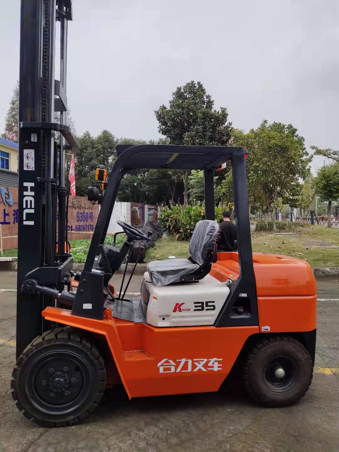 全国销售合力3吨叉车门架升高45米490动力手动挡价格优惠