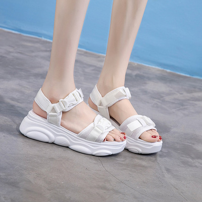 2019新款夏季凉鞋百搭仙女风女鞋ins平底松糕厚底鱼嘴女鞋小熊