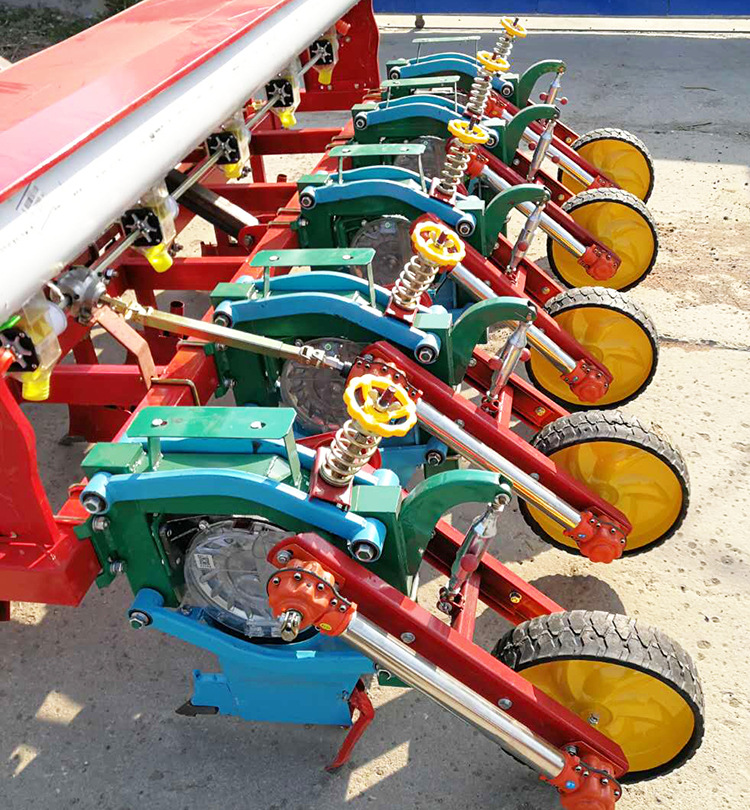 爱科免耕玉米播种机四轮拖拉机带大豆精播机悬浮播种施肥机点播机