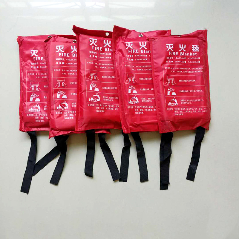 新款玻璃纤维灭火毯 1米1.5米厨房阻燃家用逃生消防器材 厂家直批
