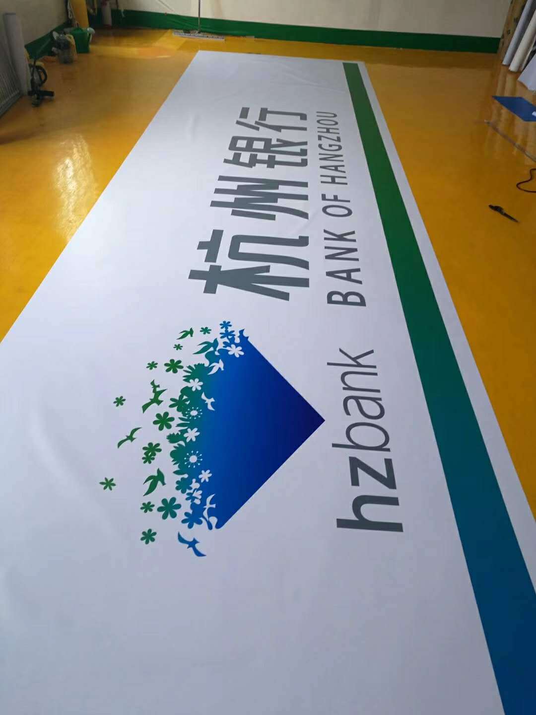 供应灯布写真打印 3m灯箱布旗帜布夹白布 单面卡布灯箱 灯箱布uv