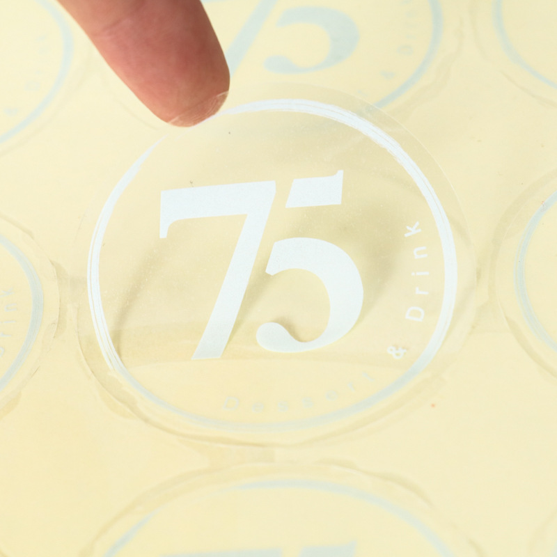 透明pvc不干胶标签粘贴纸化妆品商标logo封口贴磨砂哑面防水标签