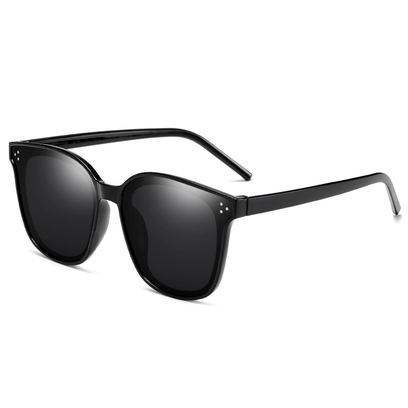 Small Three-Point Sunglasses Women's Street Shooting Fashion Tiktok Same Style Delivery Box Big Black Frame Sunglasses round Face Glasses Men