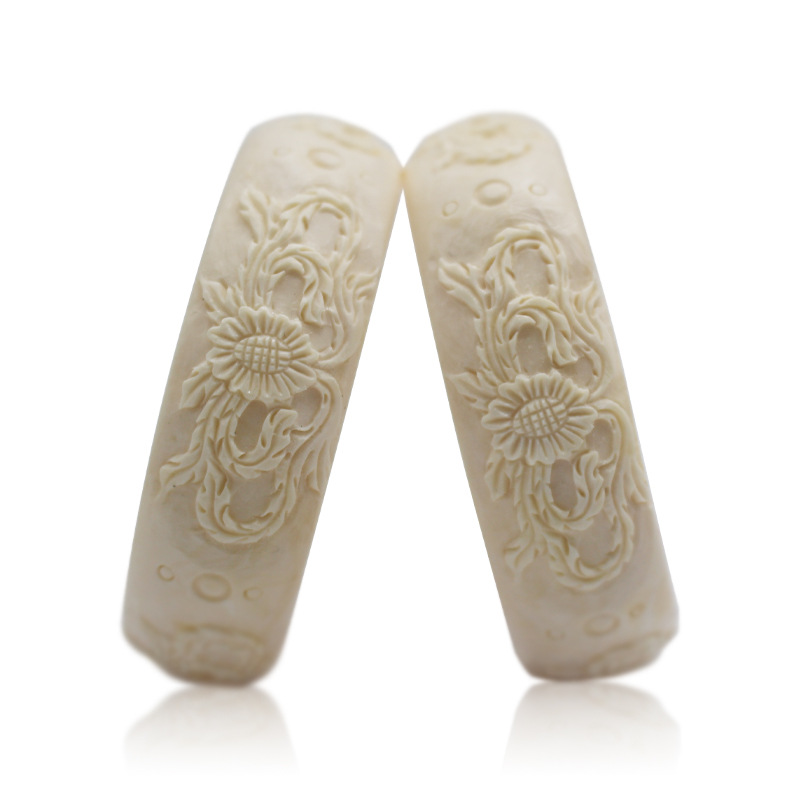 高仿象牙手镯猛犸牙工艺品雕刻花手镯老物件配饰男女文玩杂项饰品