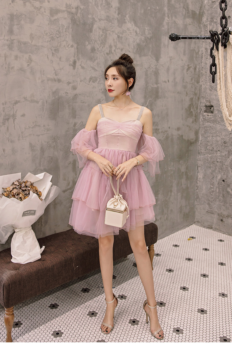2019夏季新品气质淑女抹胸露肩蛋糕裙网纱荷叶边吊带连衣裙65061