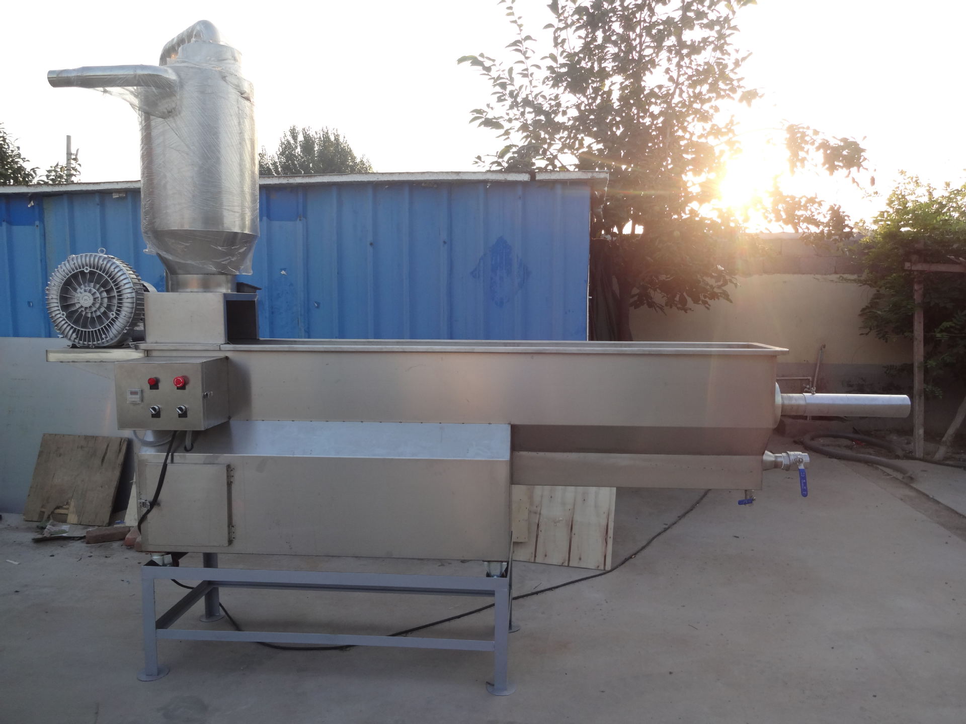 芝麻清洗机 可选自动上料 人工上料可与离心式甩干机组合使用