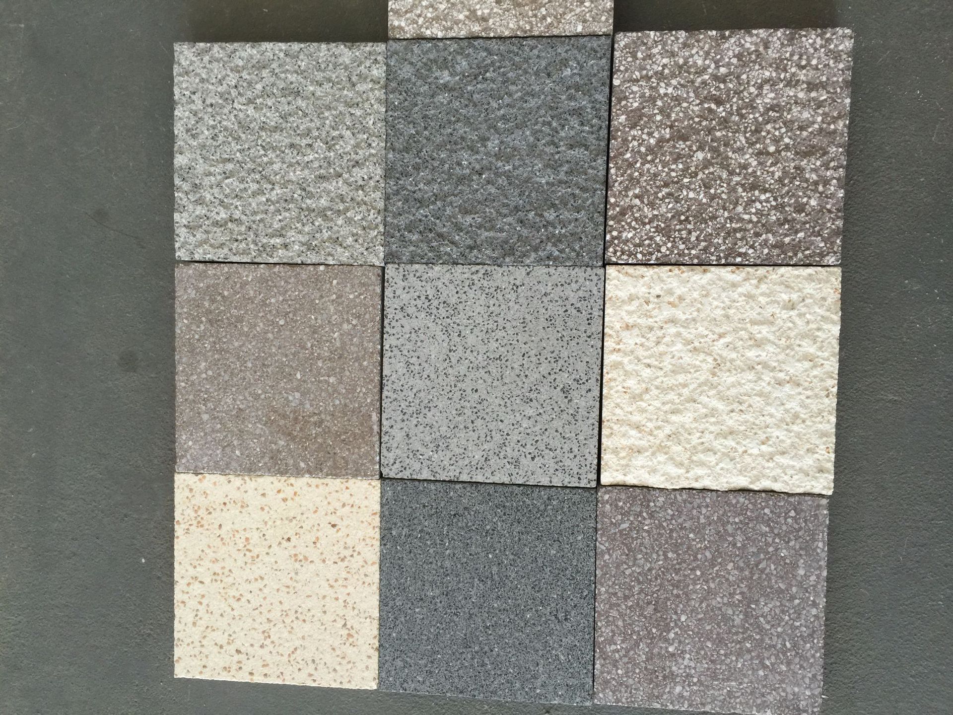 厂家供应仿石pc砖和广场砖还有仿花岗岩路牙石及异型仿石材料