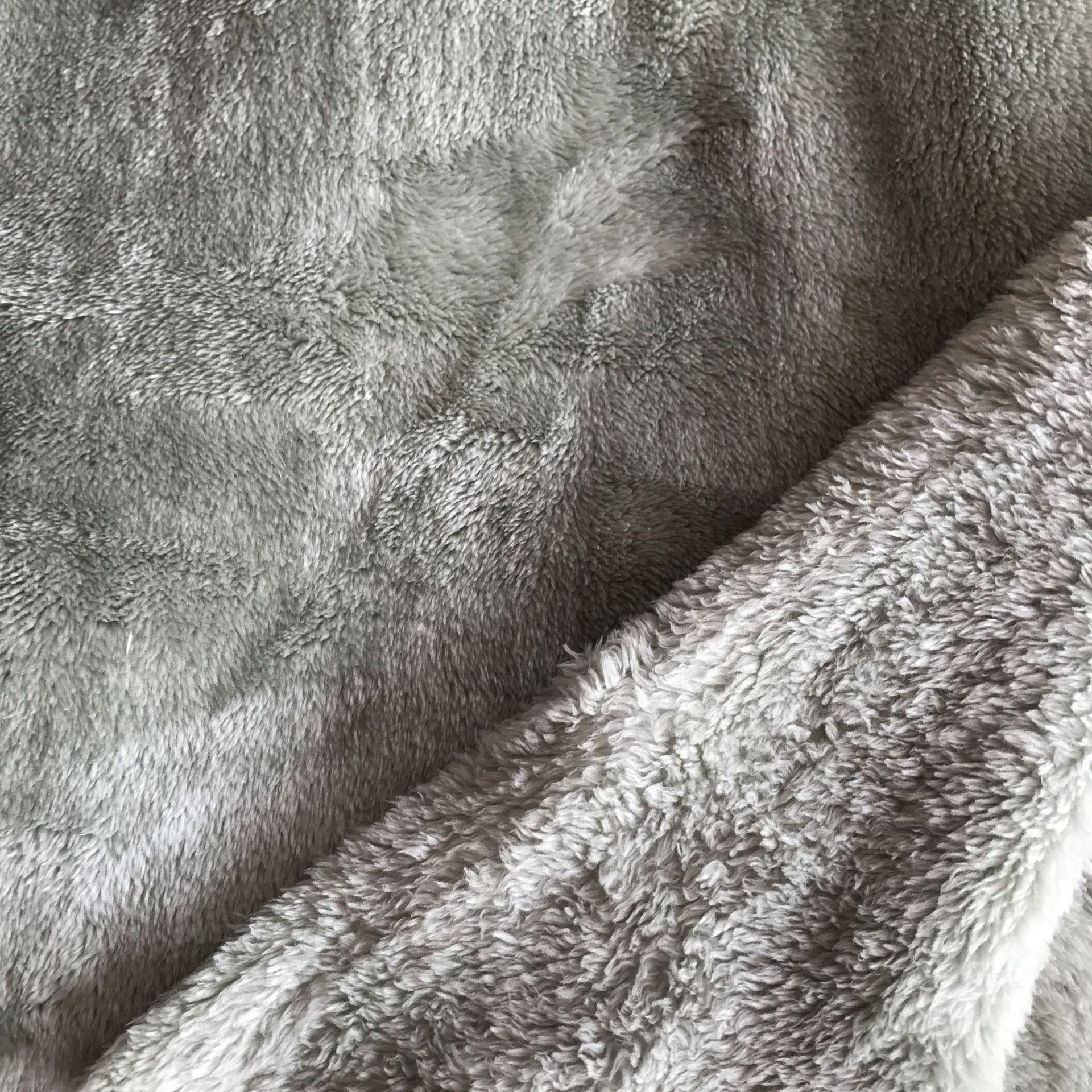 厂家 纬编双面95%涤5%氨纶北极绒熊猫绒服装床品面料