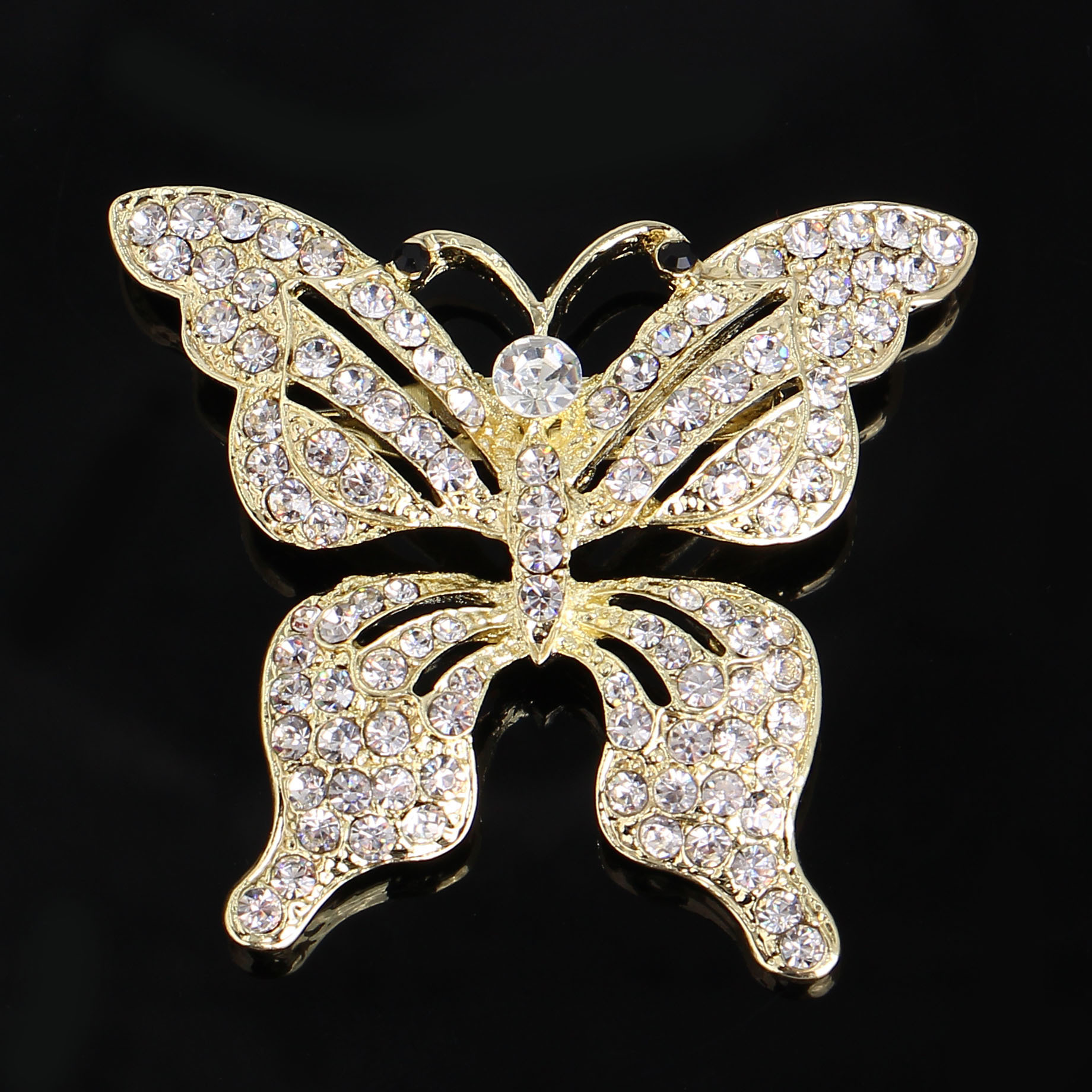 新款蝴蝶胸针闪亮水钻锆石胸花精致领针时尚百搭女佩戴