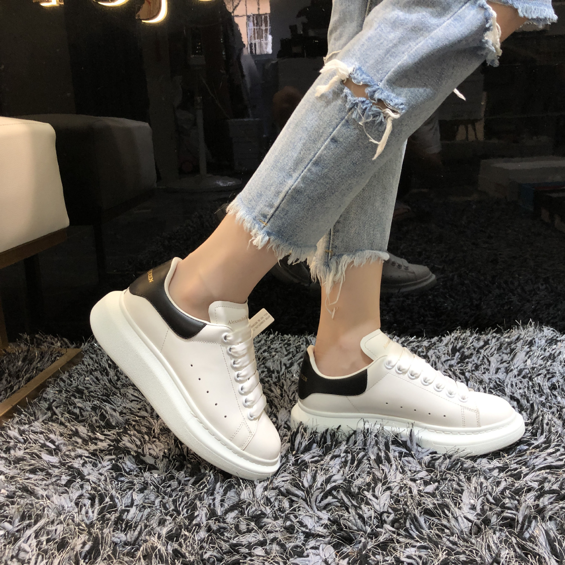 高版本麦昆小白鞋女2020夏季新款潮流反光牛皮松糕厚底袁姗姗同款