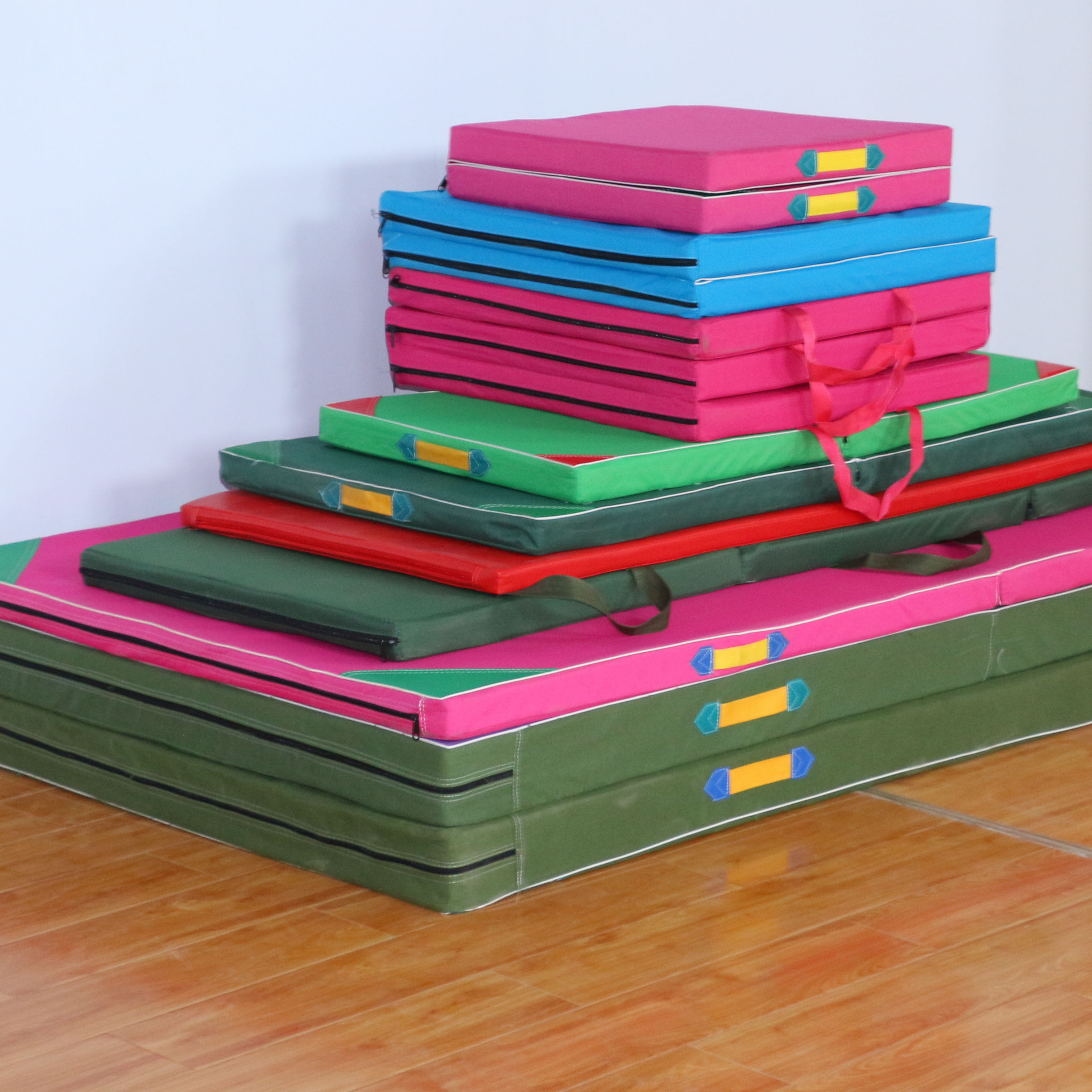 大小折叠体操垫 跳高垫海绵舞蹈垫子 仰卧起坐海绵垫批发 可定制