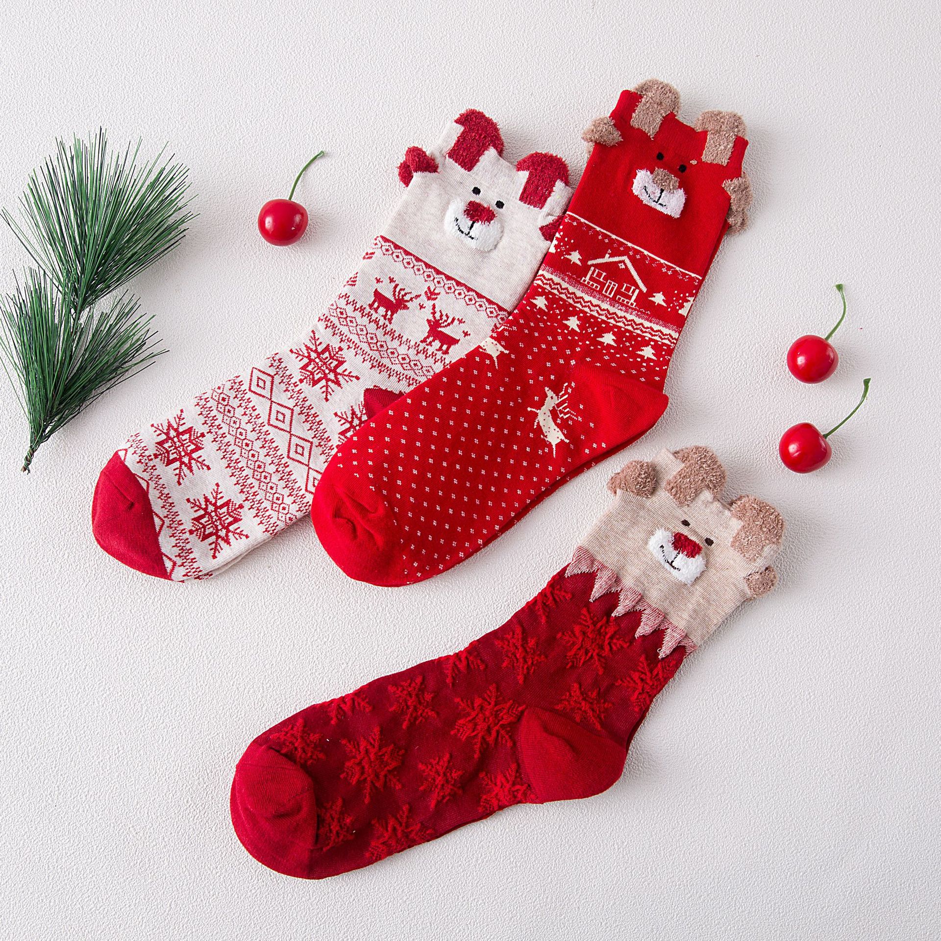 2019秋冬女袜圣诞袜个性红色本命年袜子卡通麋鹿中筒袜圣诞节礼物