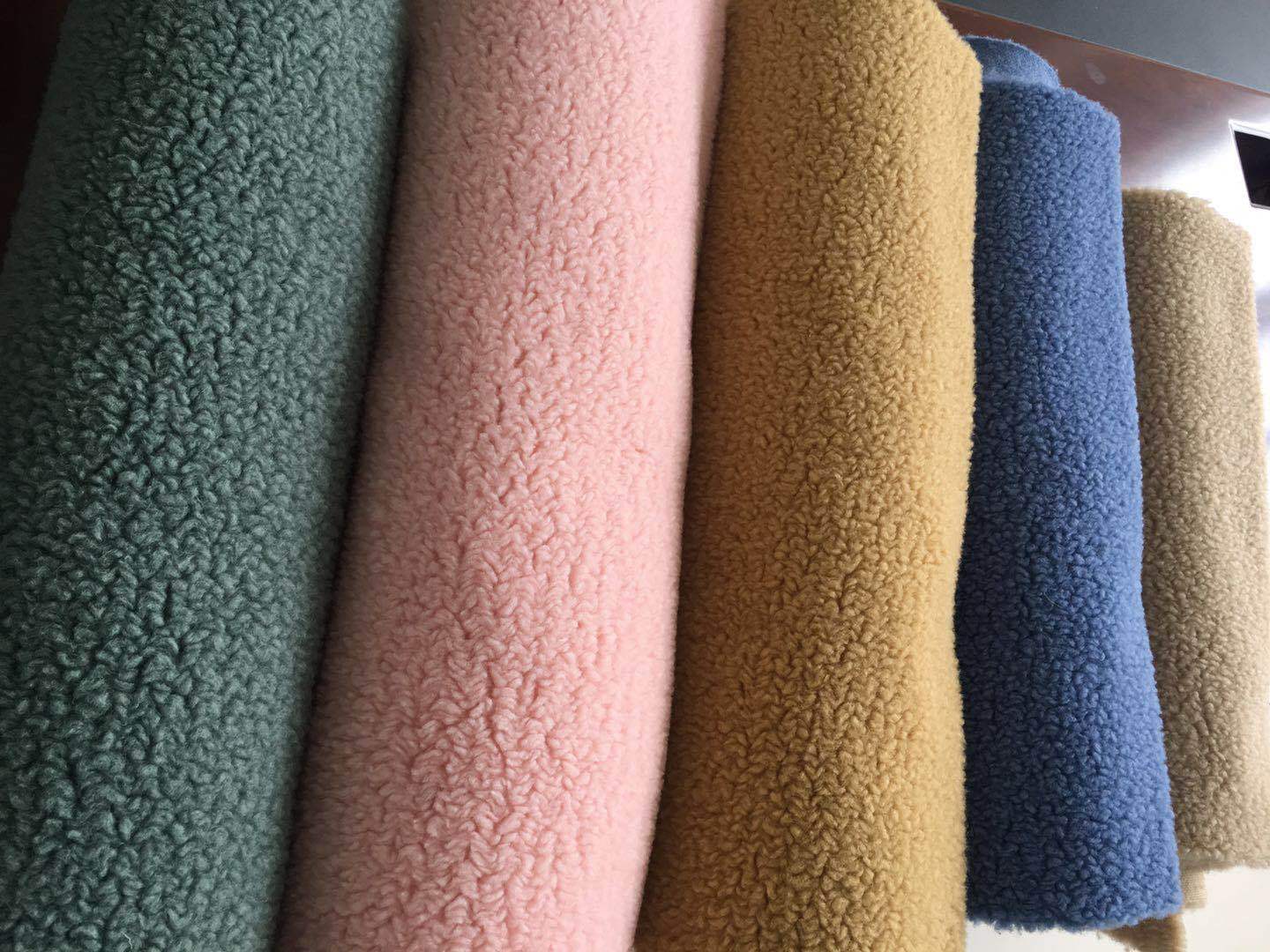 厂家直销 羊毛小麦穗 毛绒 37羊毛颗粒绒人造毛面料 色号齐全