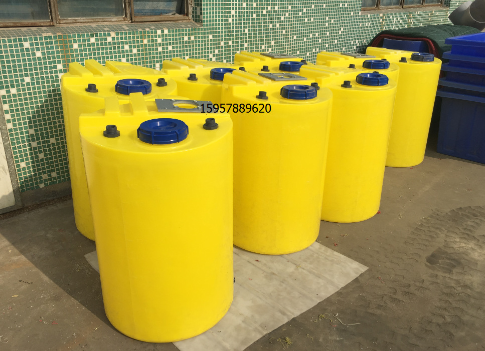 厂家直销 pe加药桶 自动加药装置 一体化加药装置 发货快