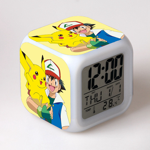 口袋妖怪皮卡丘闹钟pikachu儿童礼品学生礼物变色七彩闹钟四方钟