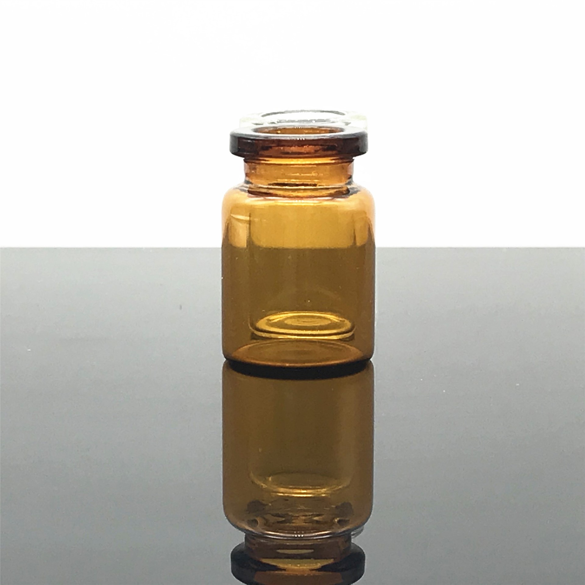 产地 广州 是否进口 否 型号 西林瓶 货号 5ml西林瓶 22*33 产品类型