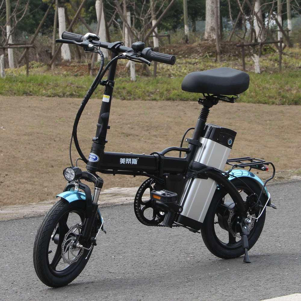 出口代驾m8小型电动车 可放轿车后备厢 长跑王代驾电瓶车厂家