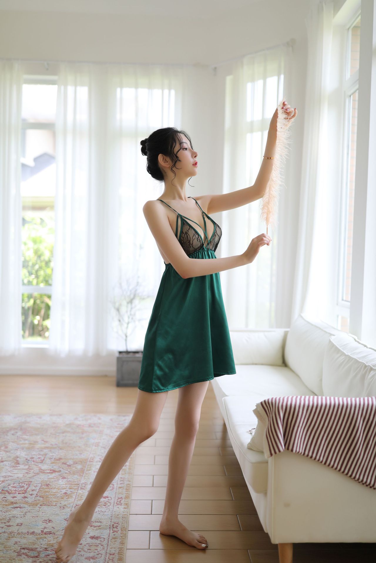 欧美外贸性感女式情趣内衣镂空吊带吊带睡裙深v诱惑诱惑家居睡衣