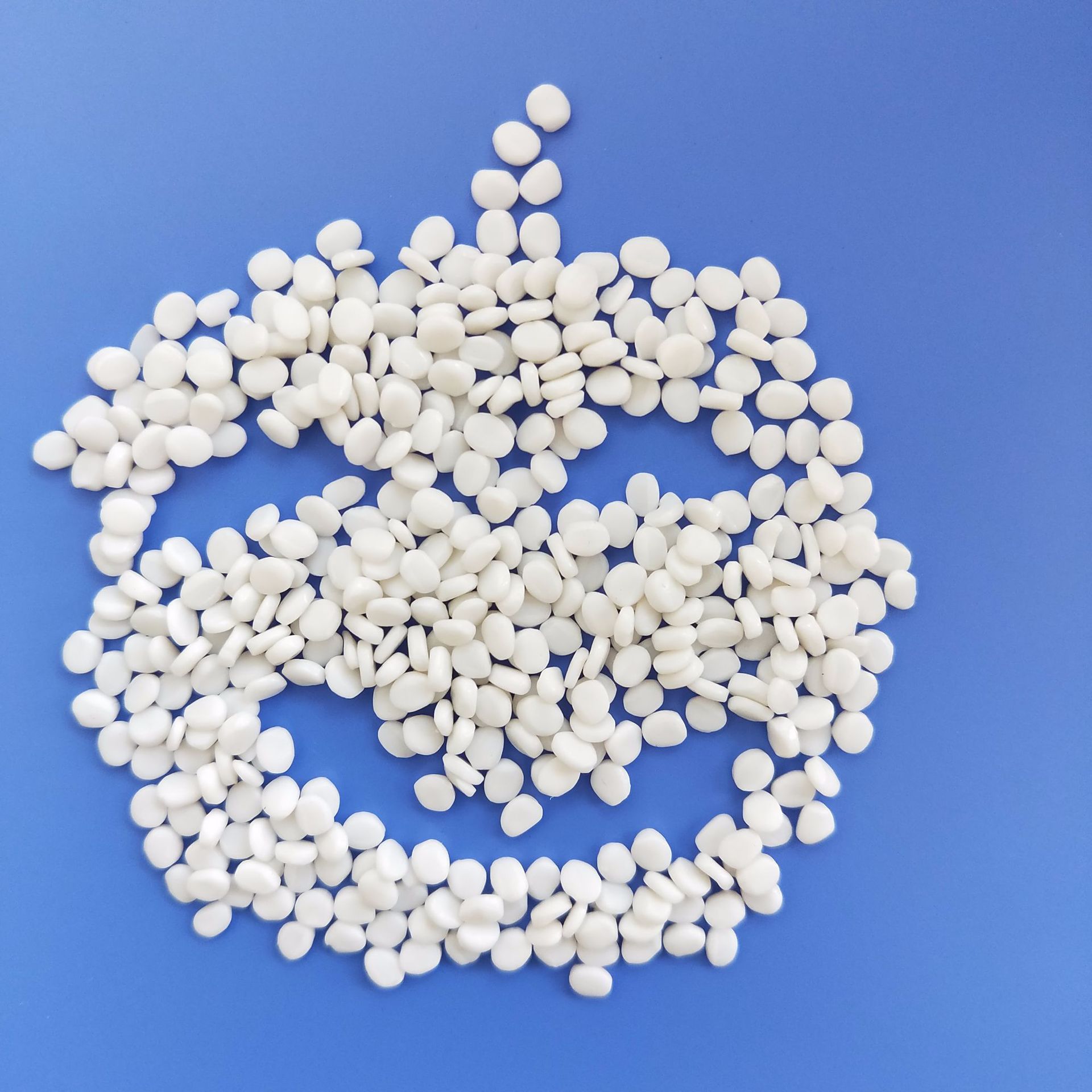 厂家直销儿童玩具沙 雪花白沙 塑料沙可代替决明子 室外游乐场