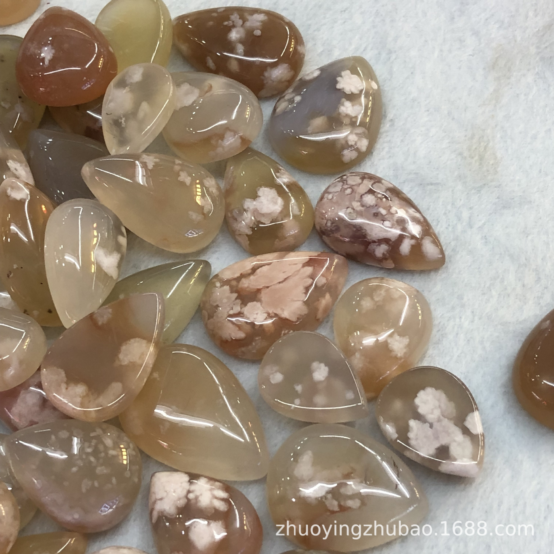 可塘厂家天然樱花玛瑙小水滴吊坠无杂裂无晶洞性价比高批发包打孔