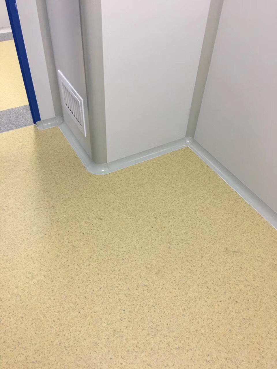 欧踏同透pvc塑胶地板同质透心通体地板胶医院防滑耐磨防火地胶板