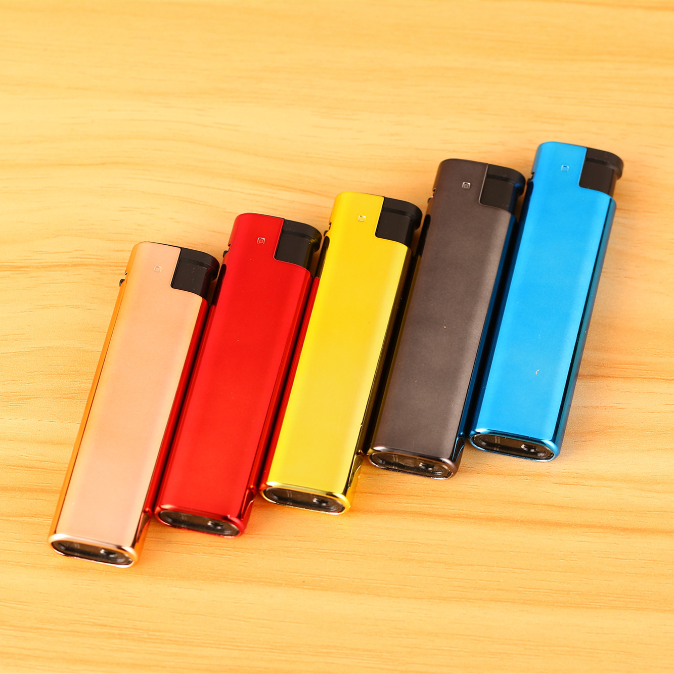 厂家直销豪丰2188金属套壳一次性防风打火机批发 高档创意打火机