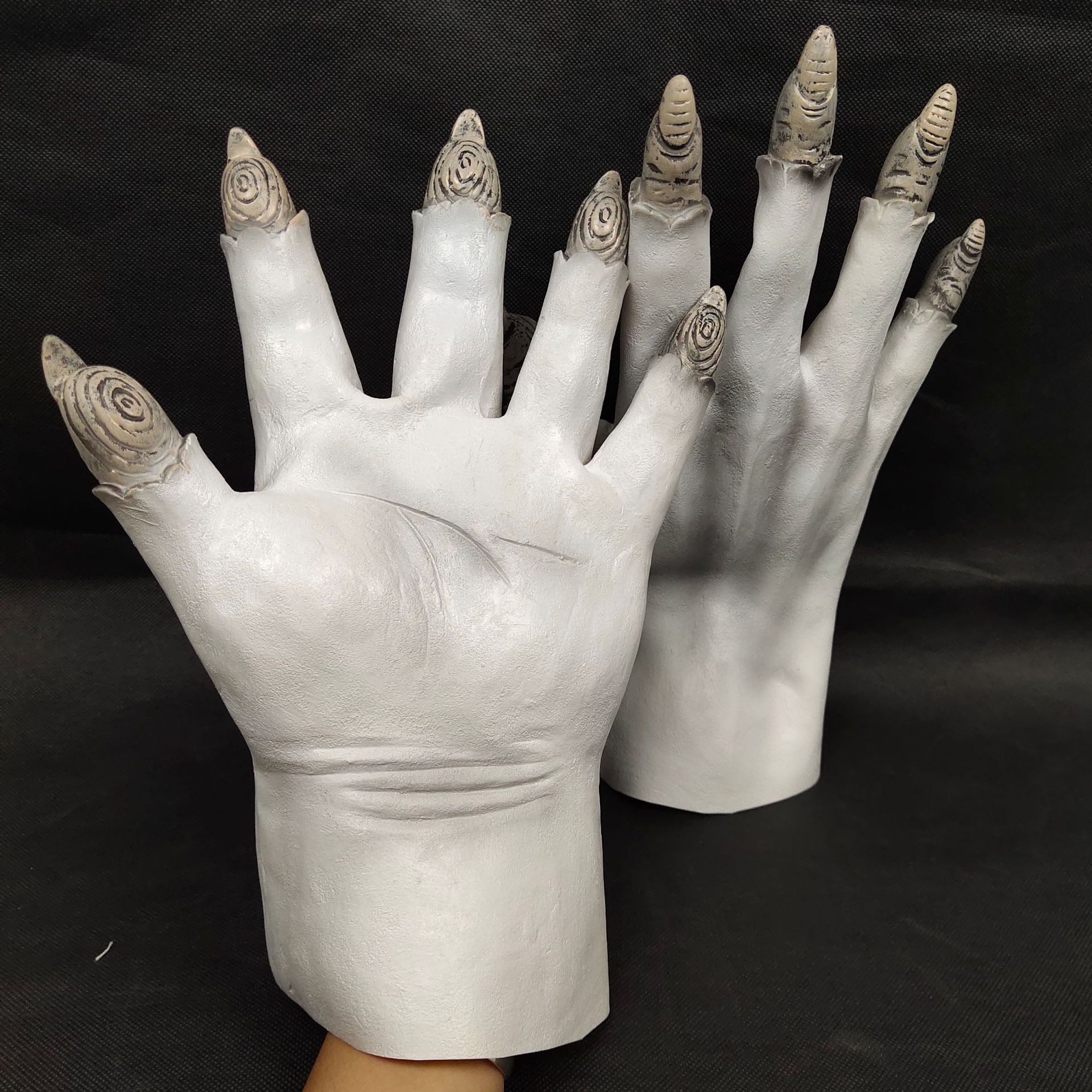 新版小丑回魂佩尼怀斯 小丑手套服装备万圣节乳胶成人恐怖鬼手套