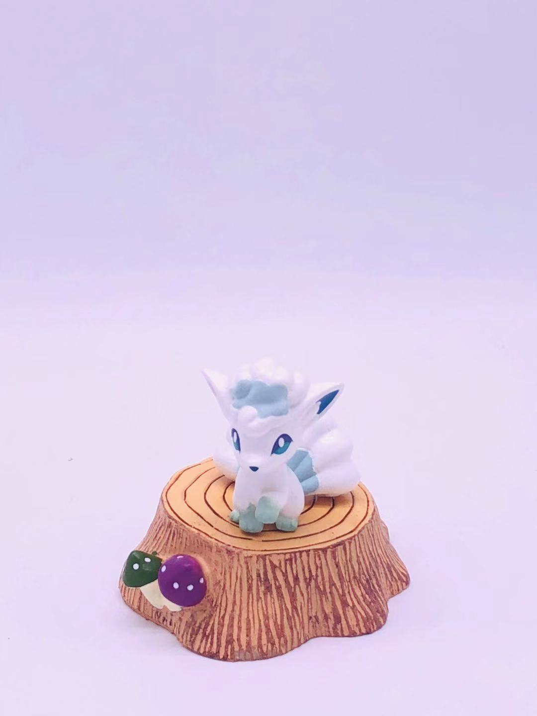 现货 神奇宝贝宠物小精灵 口袋妖怪冰六尾公仔手办摆件