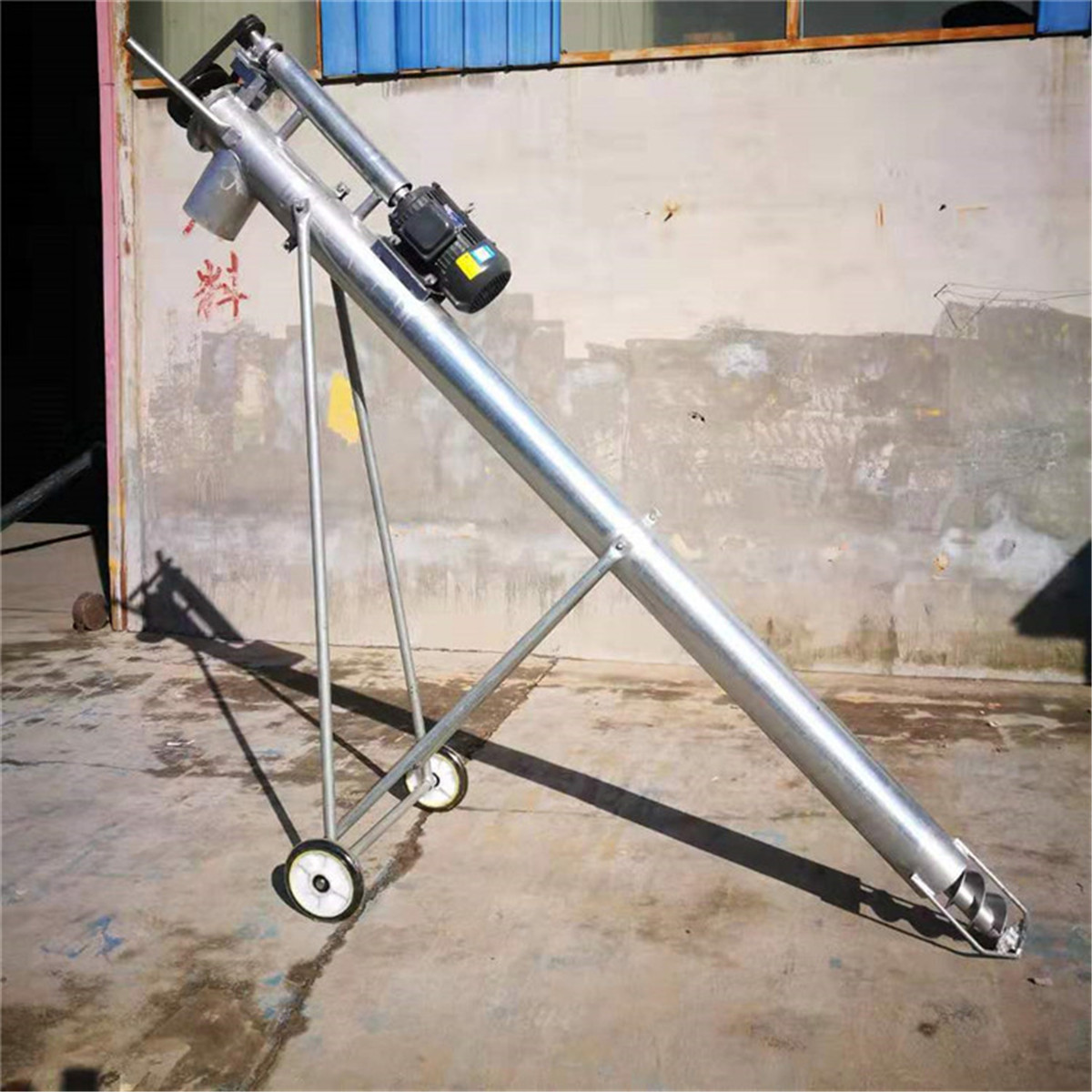 现货化粪池淤泥抽粪机 小型鸡舍螺旋吸粪机 鸭粪猪粪抽粪机价格