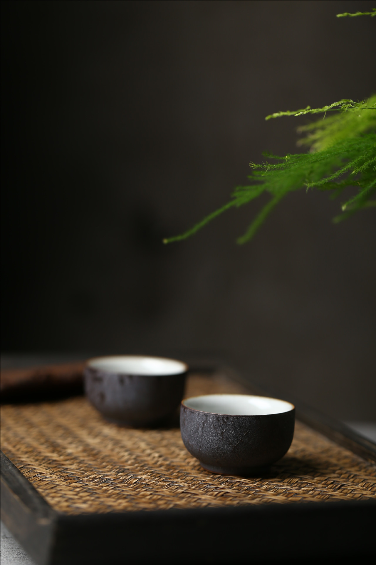 景德镇乌金品茗杯中国风家用主人杯个人杯开片汝窑冰裂釉禅意茶杯