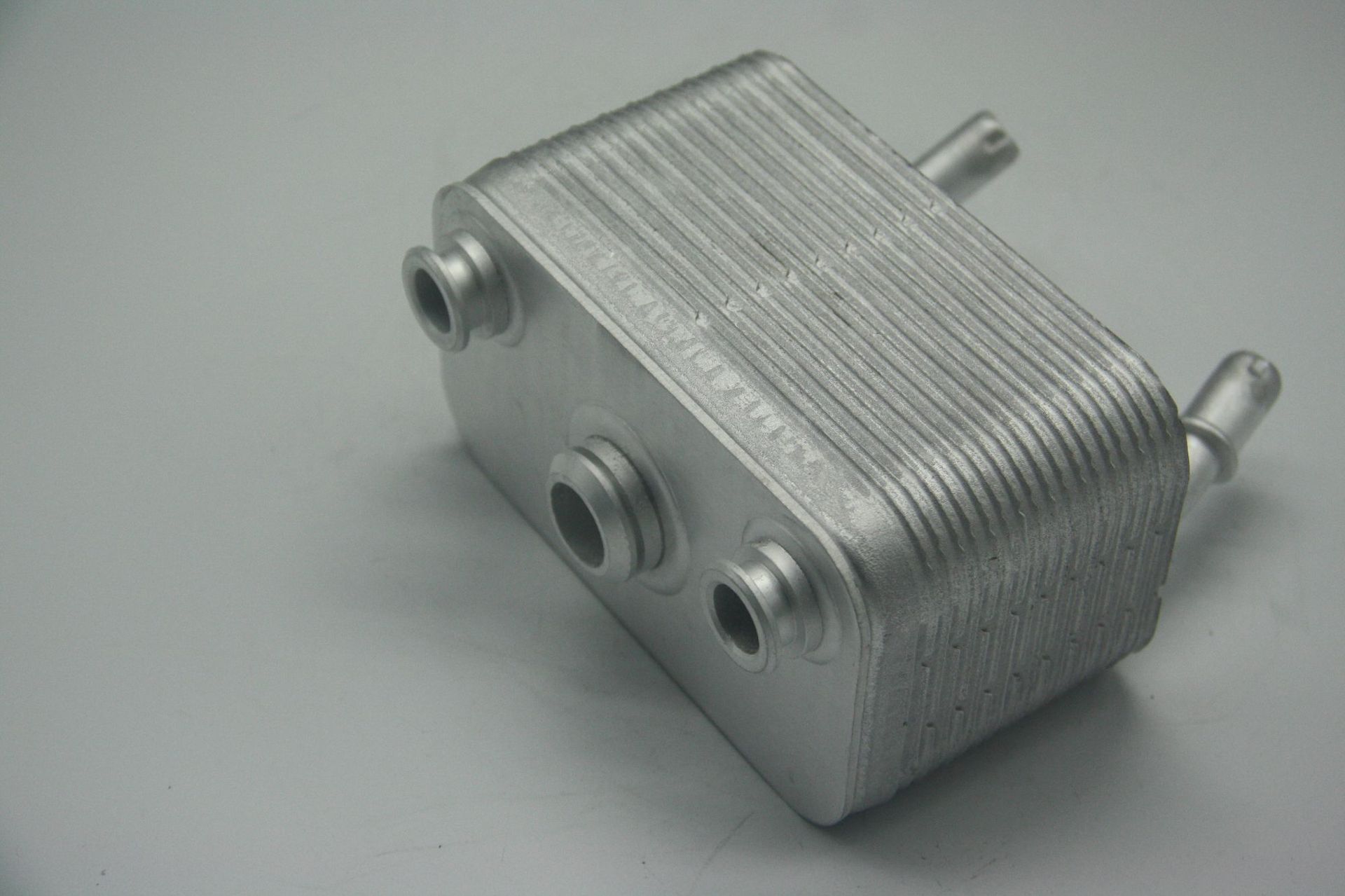 发动机机油散热器冷却器油冷器pfd000020