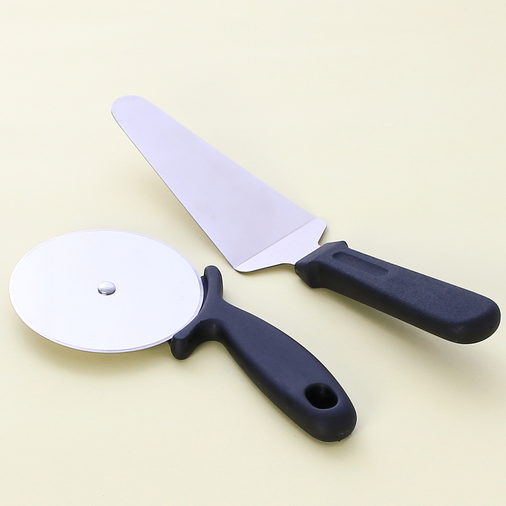 多款披萨工具双轮不锈钢披萨刀披萨轮切 pizza刀披萨塑料拉孔工具