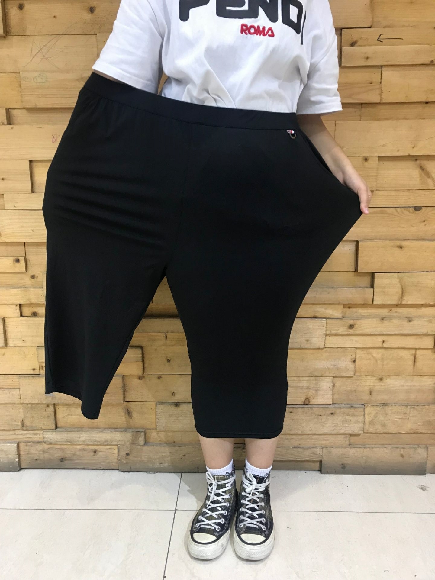 加肥加大码女装七分裤300斤女裤胖mm裤子特大码高腰休闲裤200斤薄