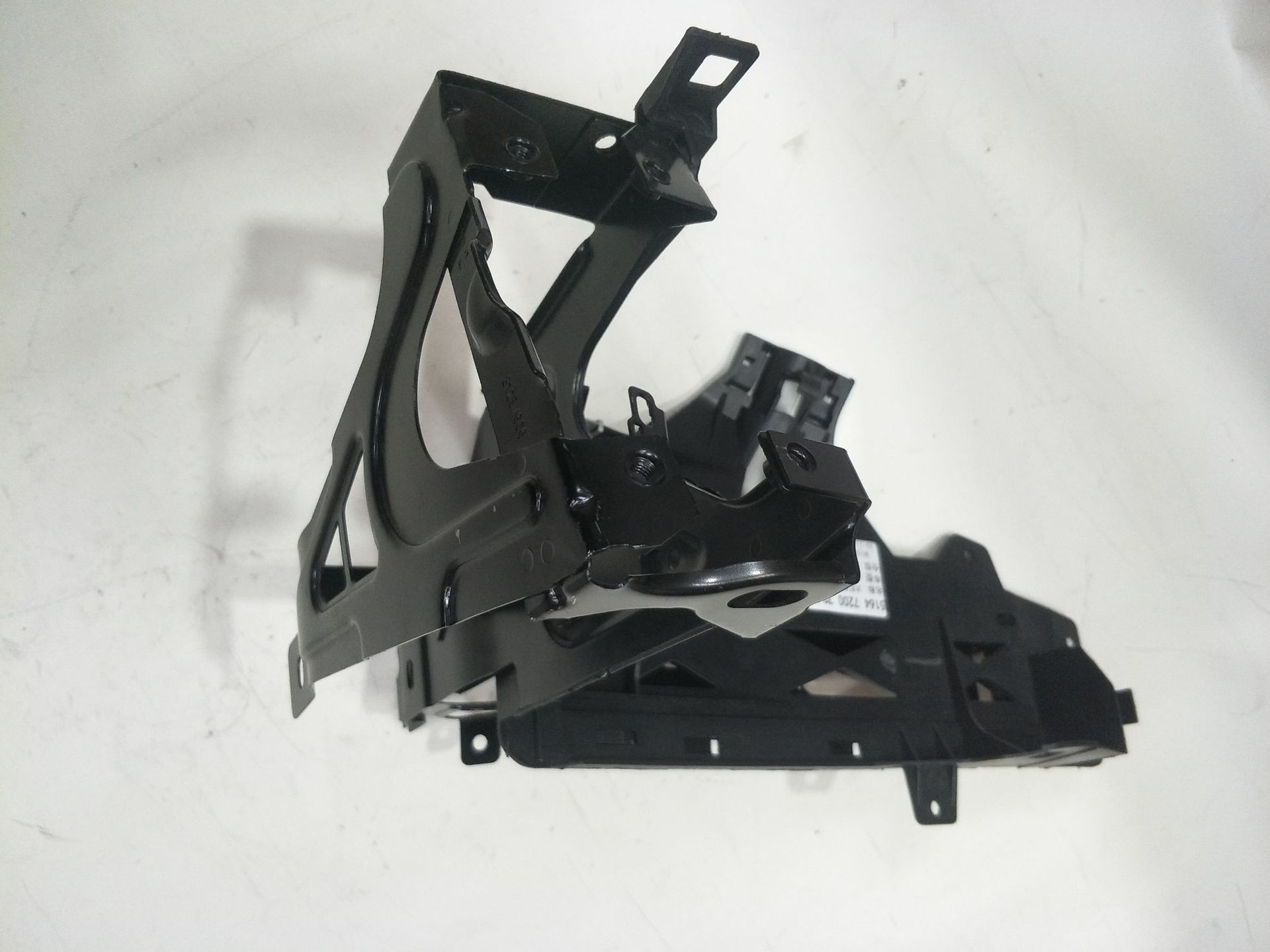 大灯支架 r 大灯前照灯支架 适用于宝马f10 f18 51647200794