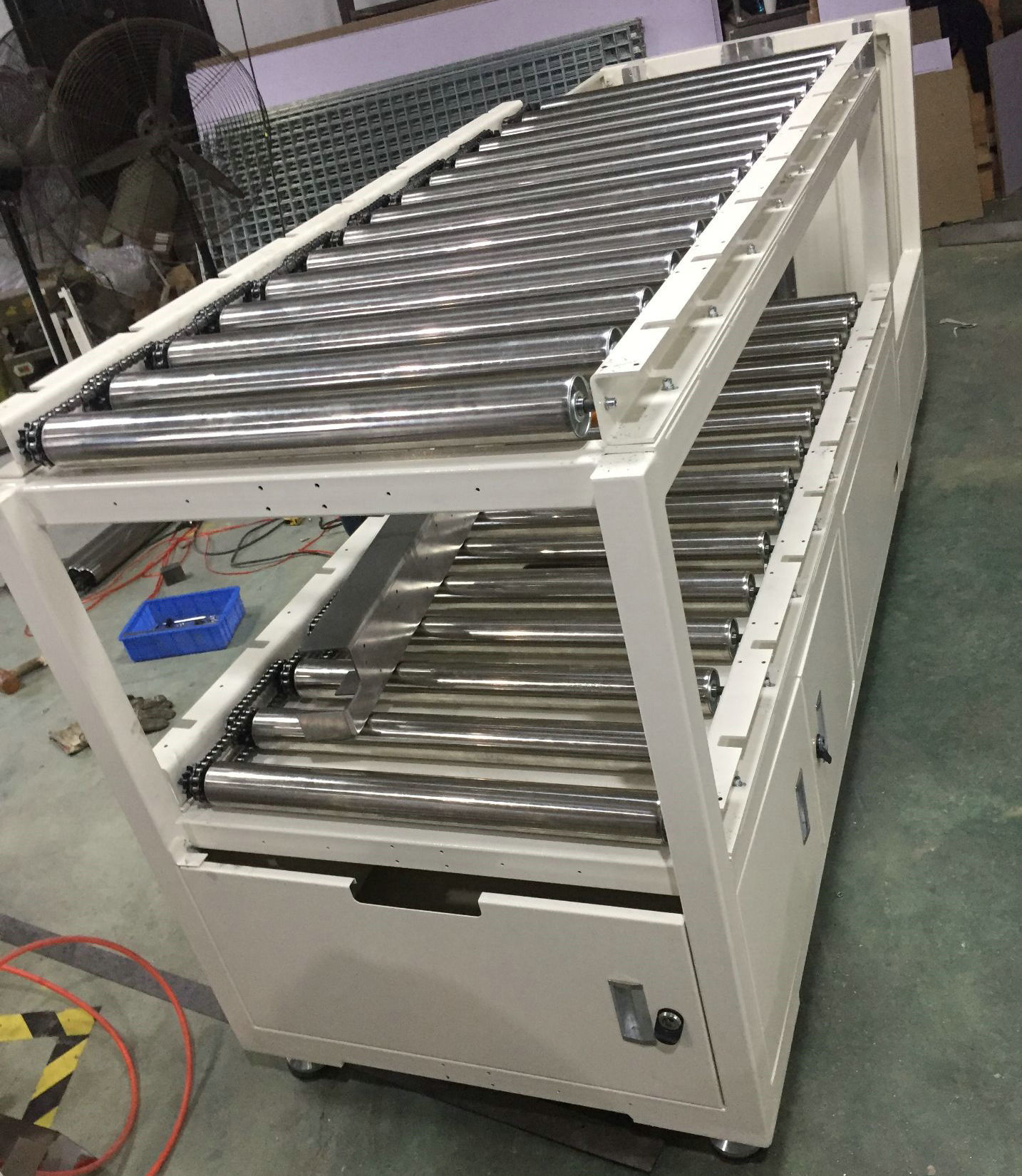 双层不锈钢滚筒输送机动力滚筒输送设备厂家供应辊筒输送机