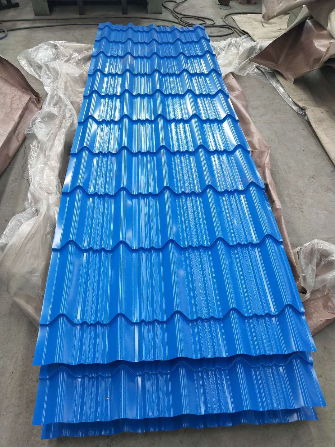 出口 非洲  尼日利亚  镀锌波纹板 波浪瓦 彩钢瓦 665 680 厂家