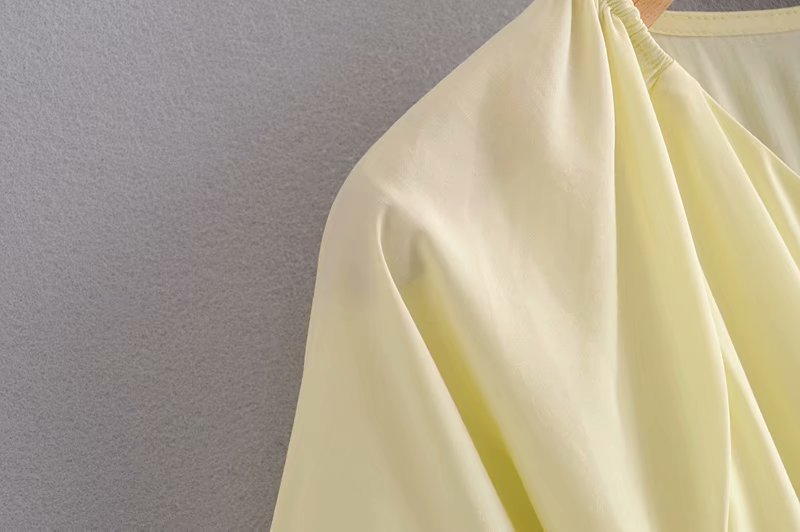 2020春跨境女装香草奶油色纽扣连衣裙