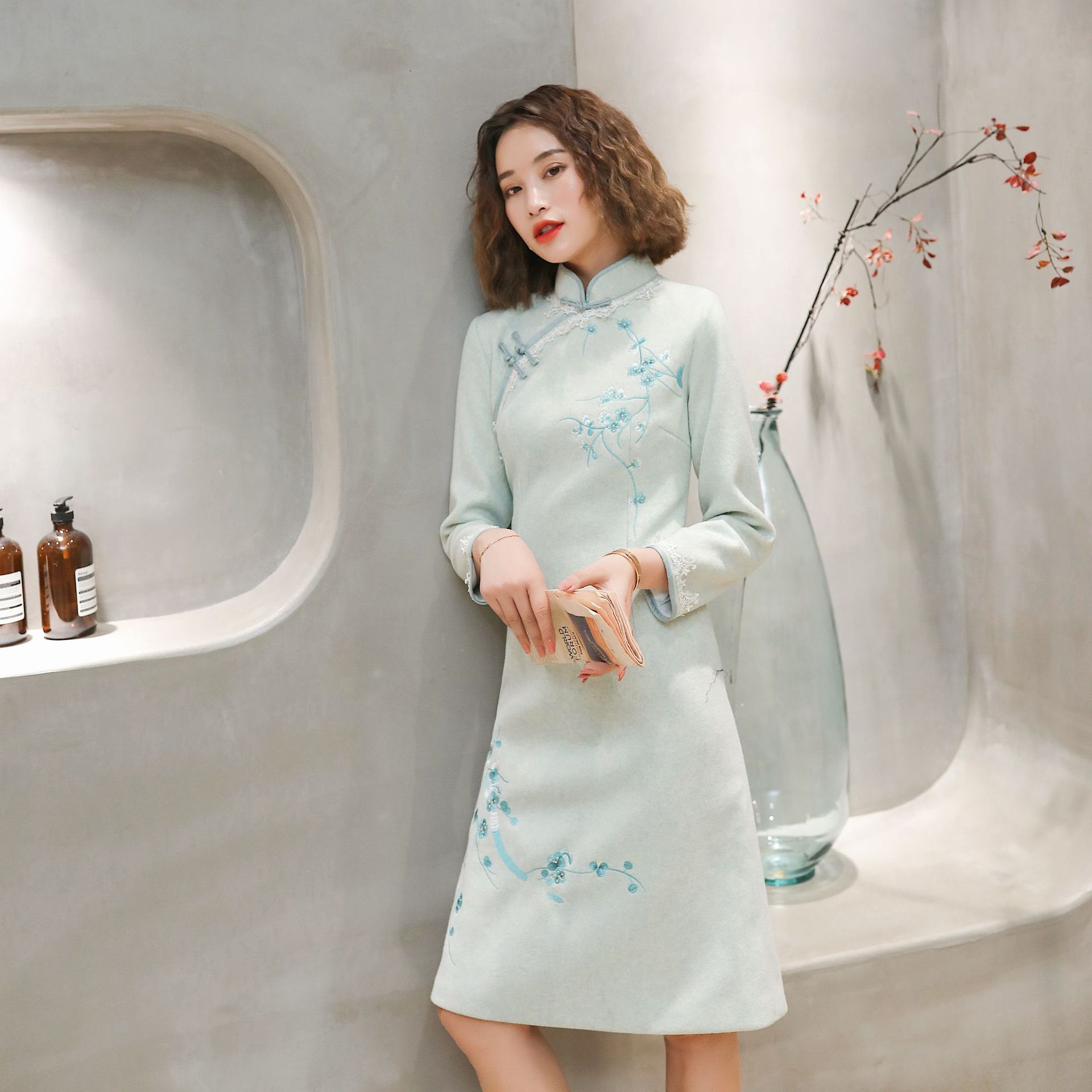 唐之梦2020秋冬新款毛呢女装改良旗袍 九分袖少女气质毛呢旗袍裙