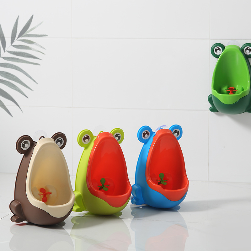 厂家直销吸盘青蛙儿童小便器 男宝宝站立式尿斗 男孩小便池坐便器