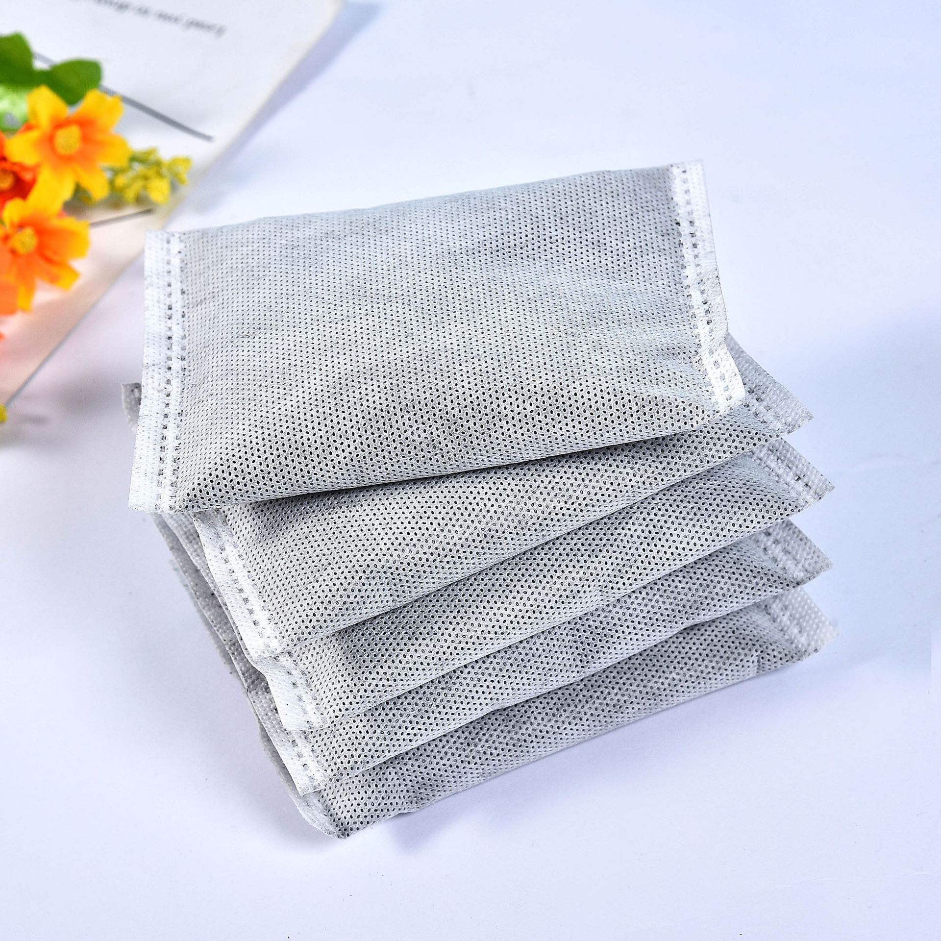 竹炭包工厂批发 除味空气清新单层无纺布活性炭包50克厂家直销