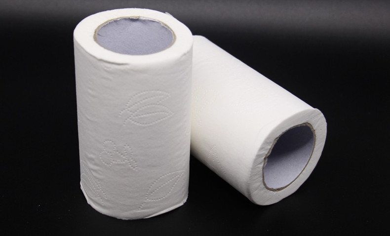 厂家批发30克酒店小卷纸宾馆客房专用卷筒纸卫生厕纸3层有芯印花