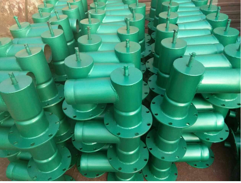 专业生产钢制出水口铸铁出水口节水灌溉出水口铁出水口