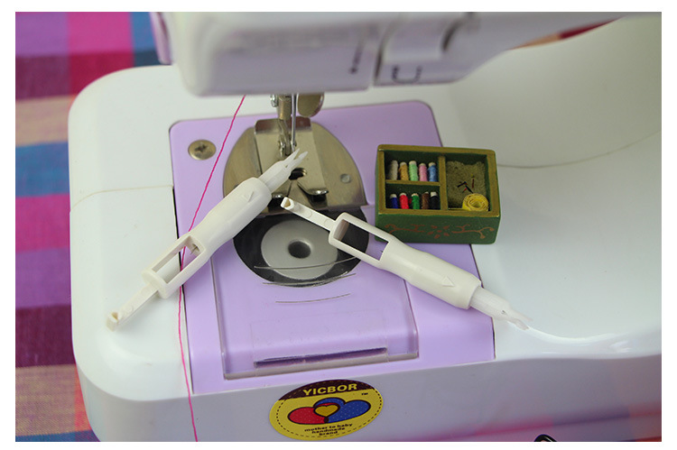 家用缝纫机自动穿线器引线器穿针器换针器 缝纫工具老人穿线器