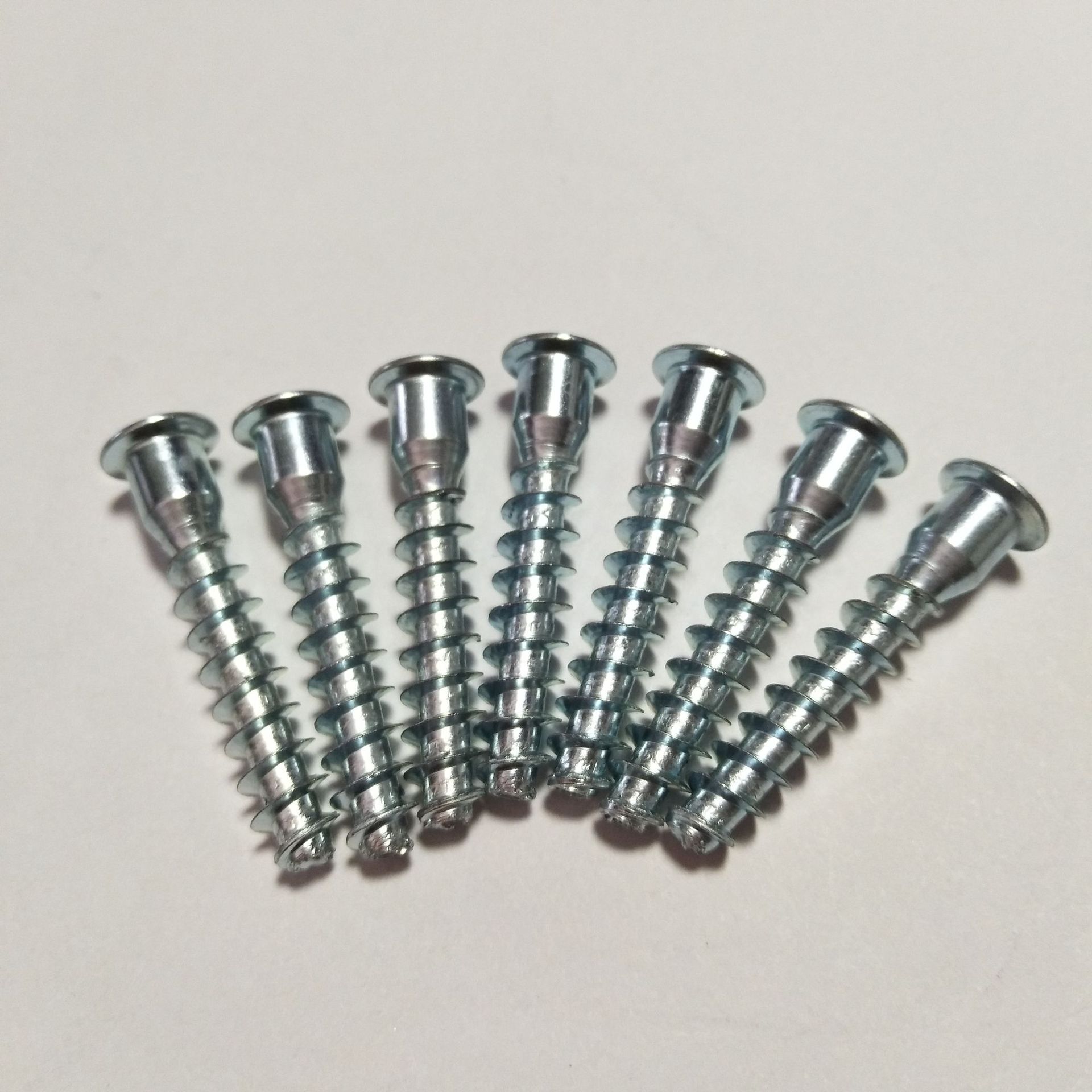 厂家生产 电镀兰锌内六角过山丝螺丝 沉头内六角直修木牙螺丝