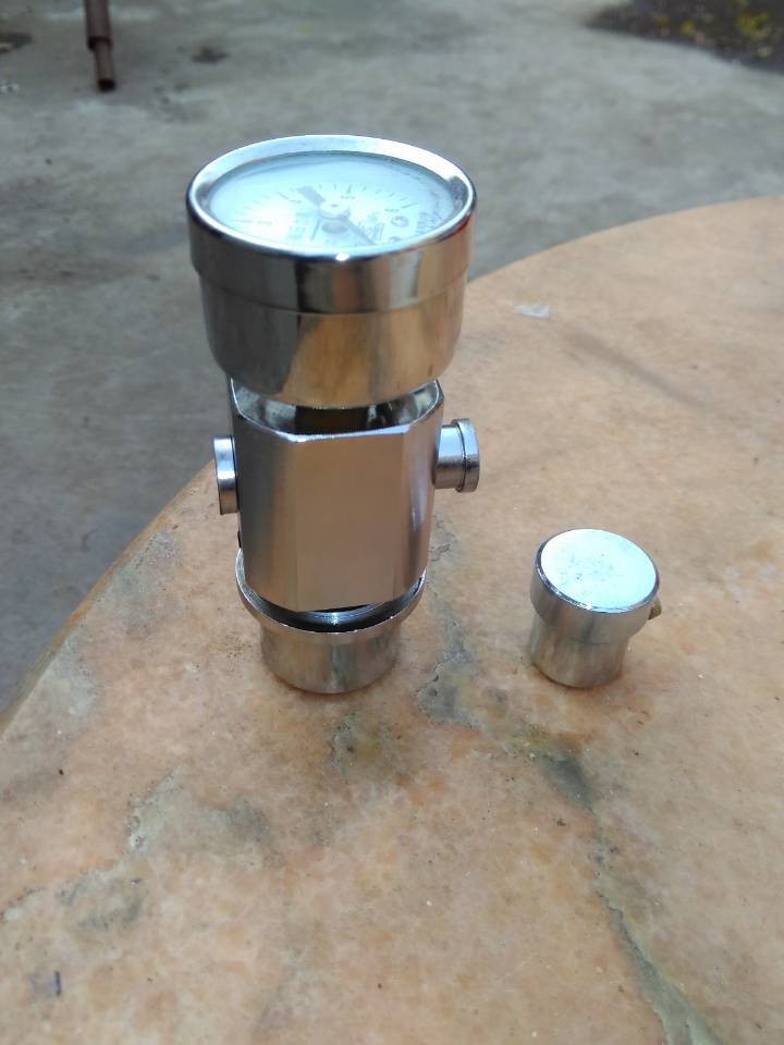 量热仪微型充氧仪 氧弹充氧器 手持式冲氧仪 微型充氧仪 厂家直供