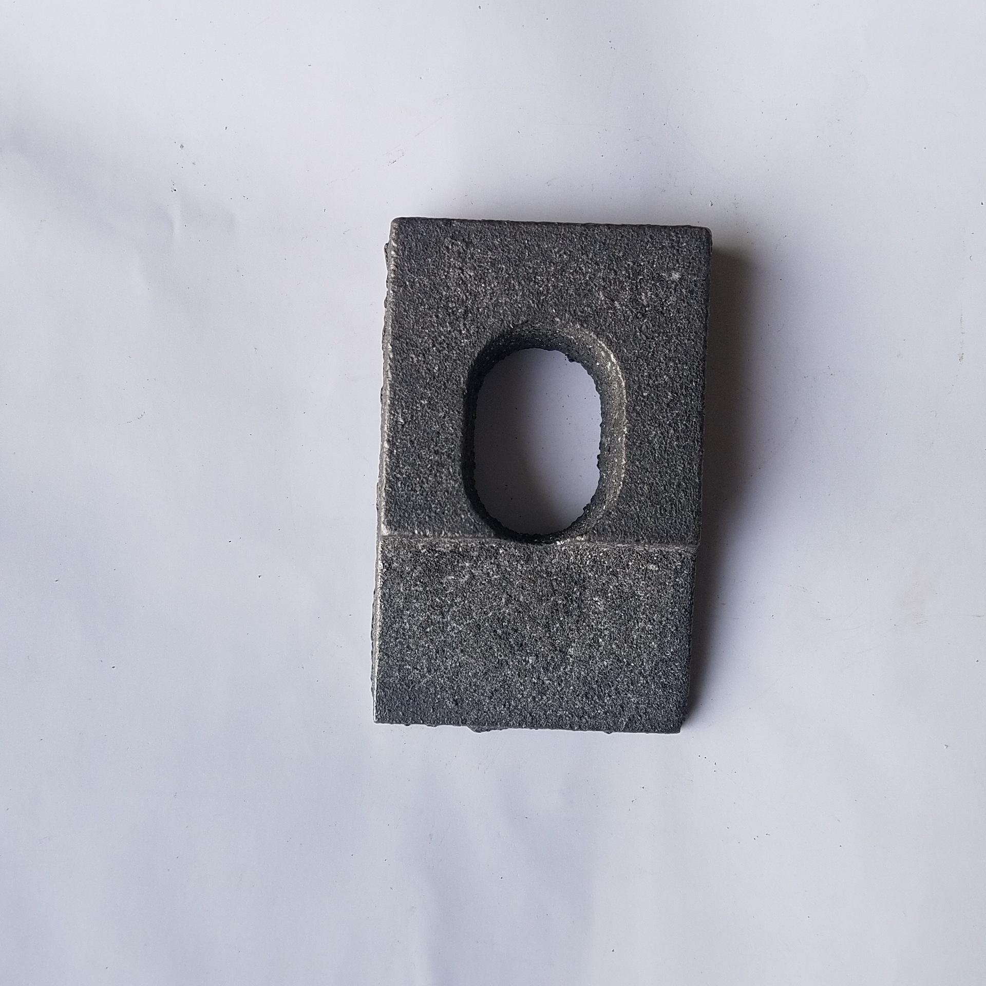 长孔压板供应轨道压板 导轨压板 铁轨压板 轨道压块 行车轨道压板