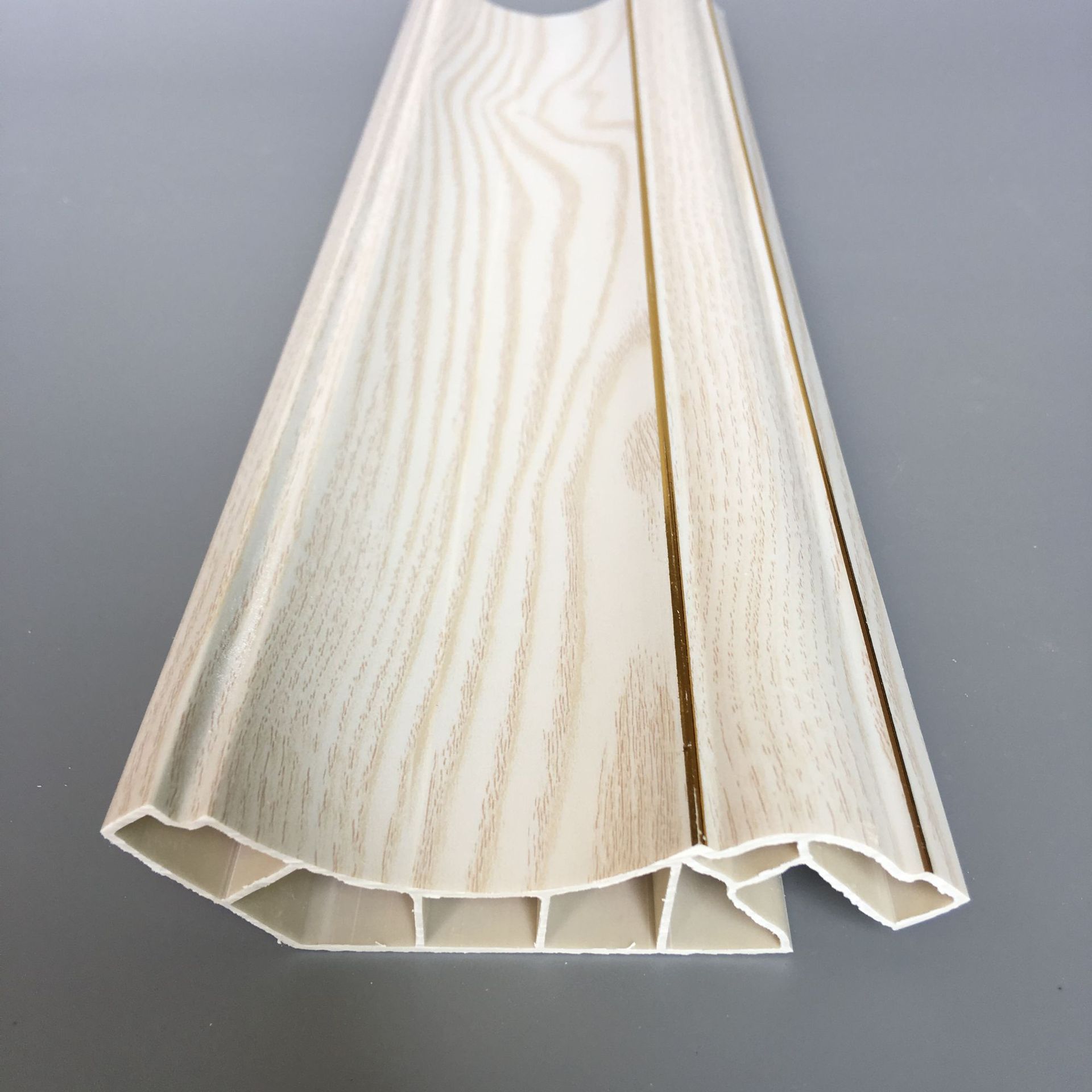 集成墙板顶角线100 天花吊顶角线 灯槽线 石塑顶角线 pvc装饰线