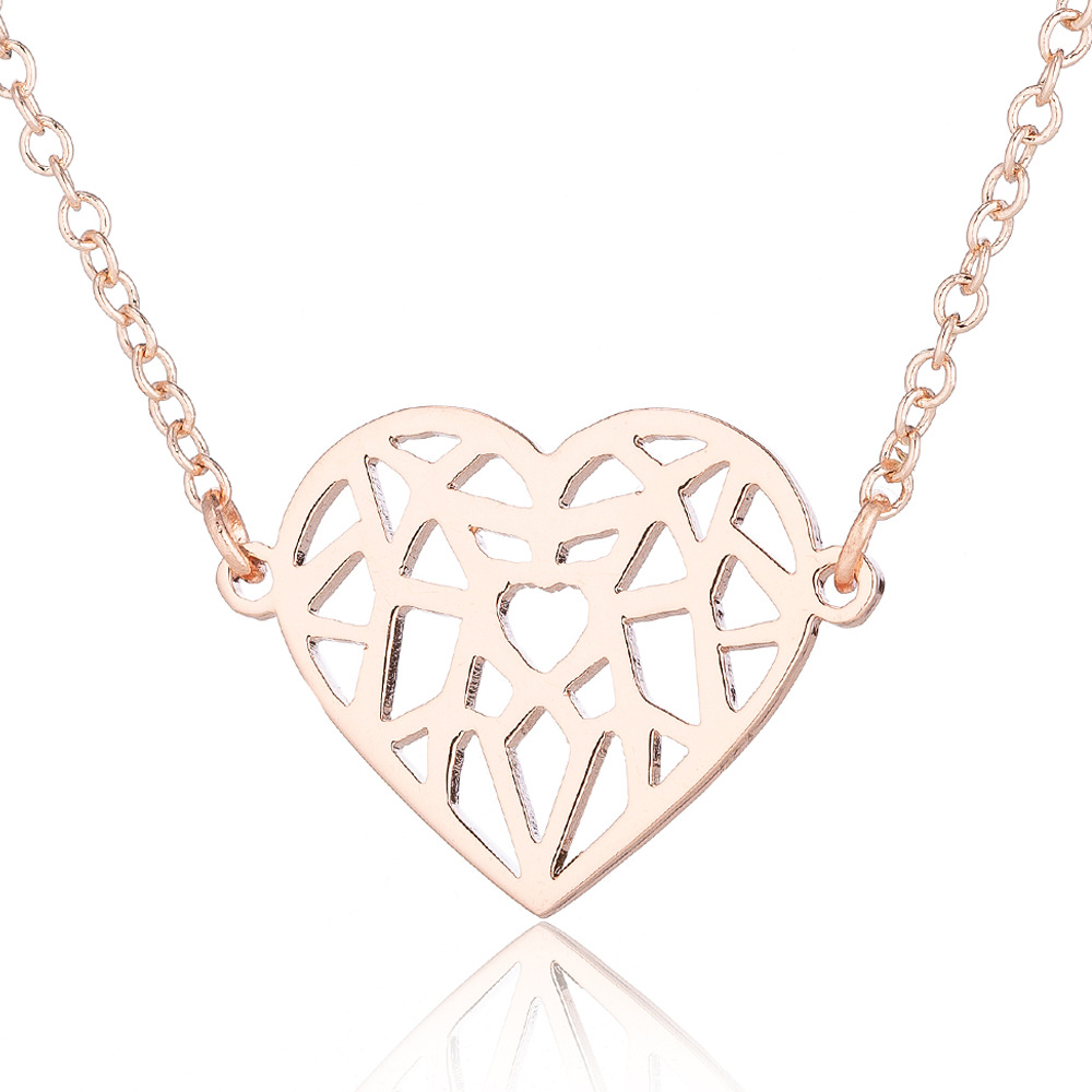 韩版简约气质镂空爱心桃心女锁骨链批发心形折纸吊坠厂家现货直销