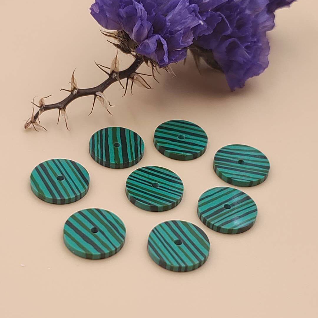 厂家直销人造孔雀石圆形 双面带孔圆片孔雀石裸石饰品配件孔雀石
