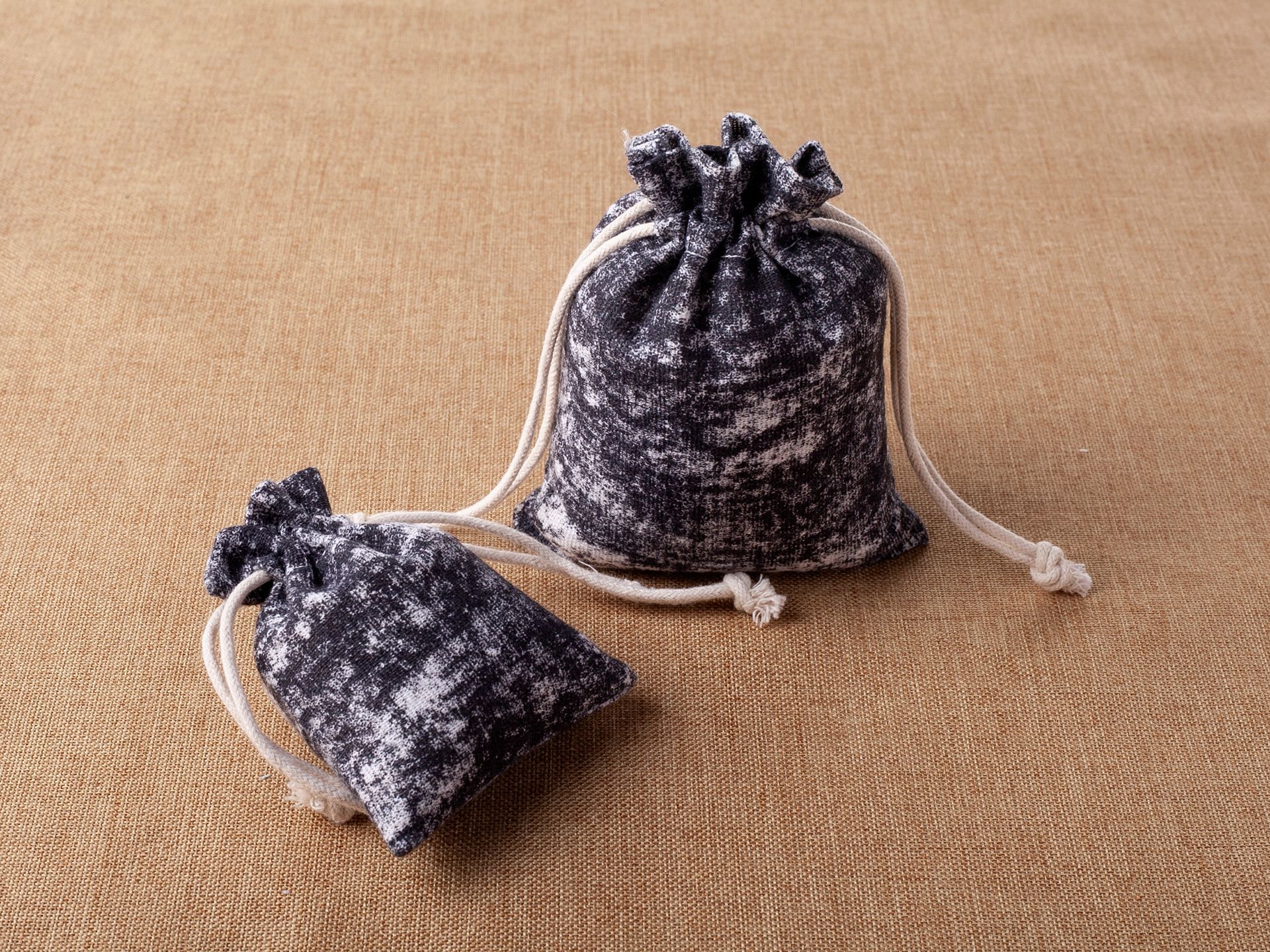 新款驱蚊袋 空香囊布批发布袋子拉绳束口袋 香料草药礼品